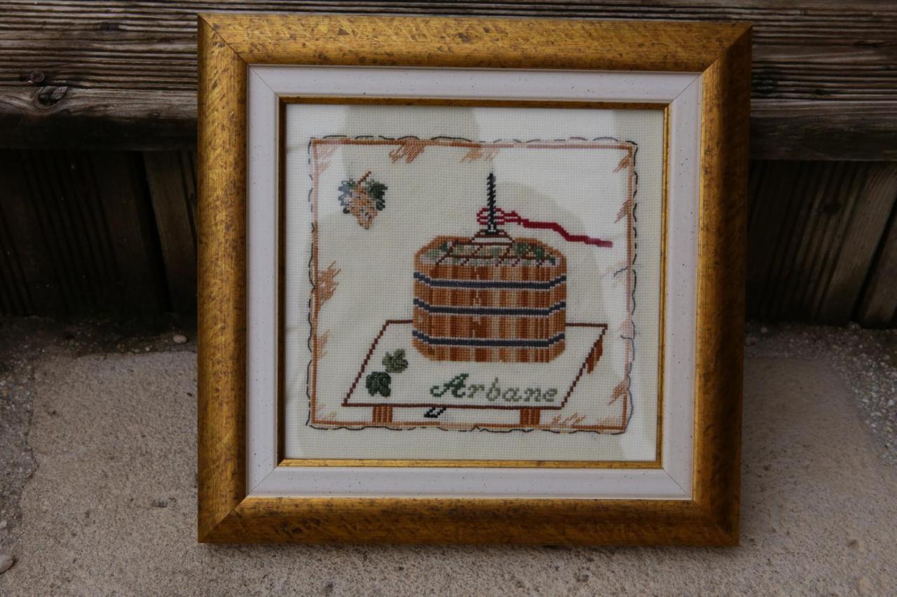 Au Coeur Des Vignes Bed & Breakfast Épernay Eksteriør bilde