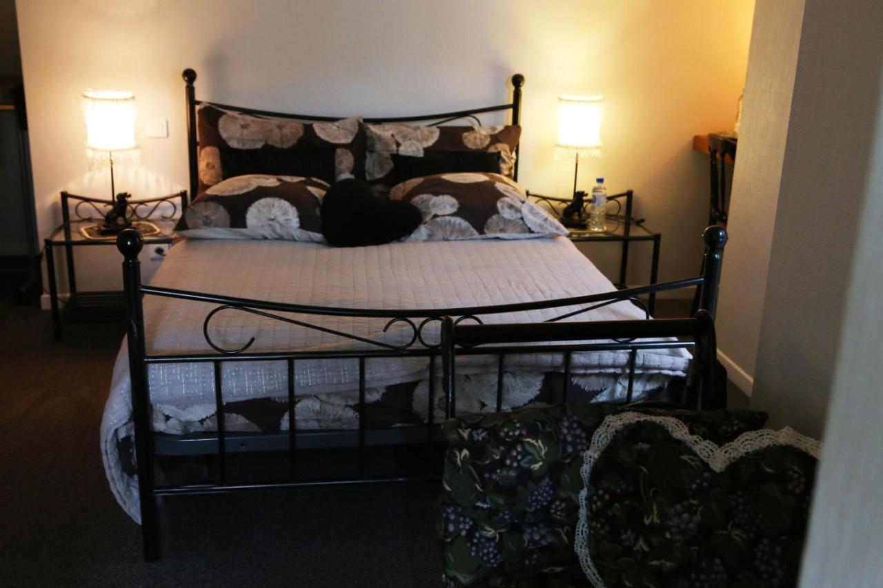 Au Coeur Des Vignes Bed & Breakfast Épernay Eksteriør bilde